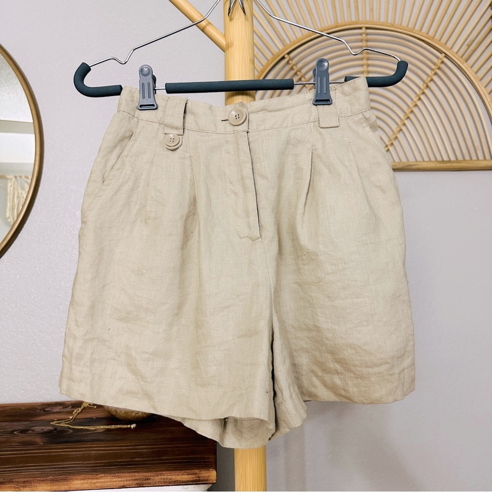 HIGH WAISTED CARGO SHORTS🤎